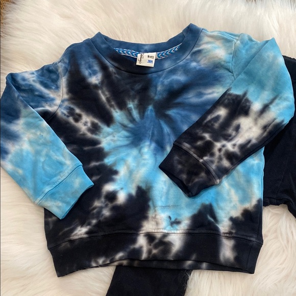 18m Sovereign Code Tie-Dye Sweatshirt and Pants Set NWOT - Picture 2 of 6